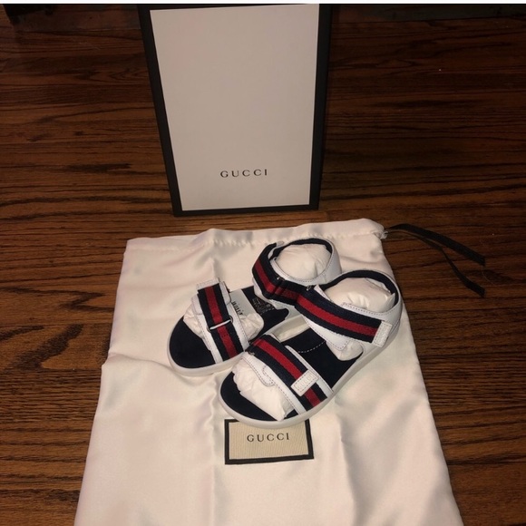 Gucci Other - NWT Gucci Gaufrette Leather Logo Sandals Kids